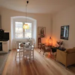 Apartamento Schloss Frauenthal *