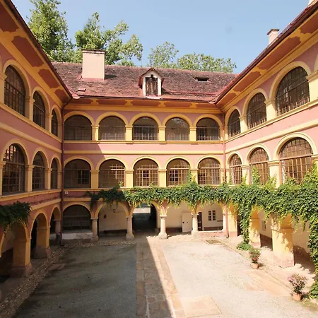 Schloss Frauenthal Deutschlandsberg
