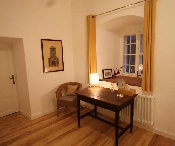 Apartment Schloss Frauenthal