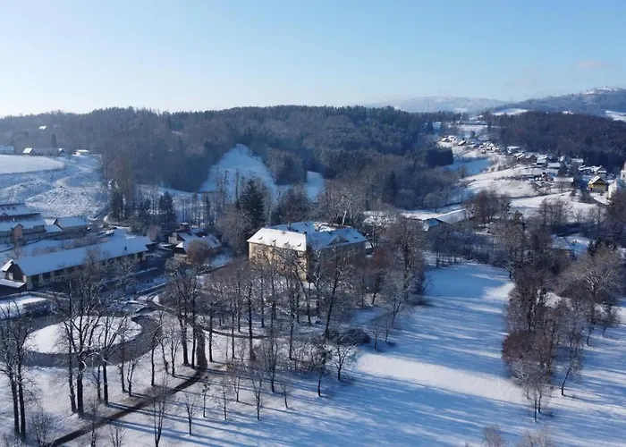 公寓 Schloss Frauenthal *