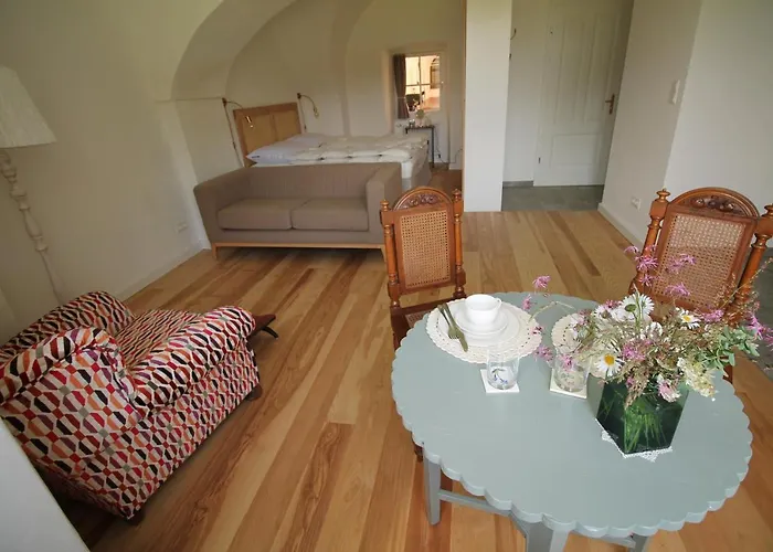 Schloss Frauenthal *