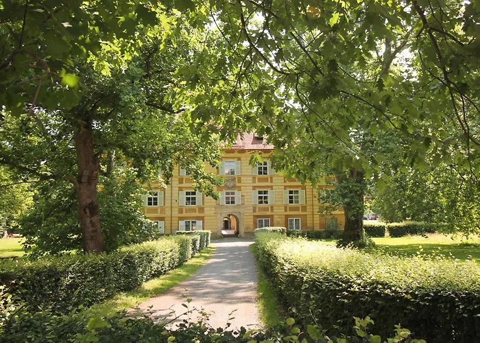 Schloss Frauenthal Apartment
