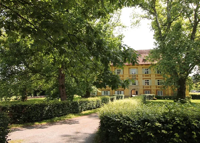 Schloss Frauenthal Apartment *